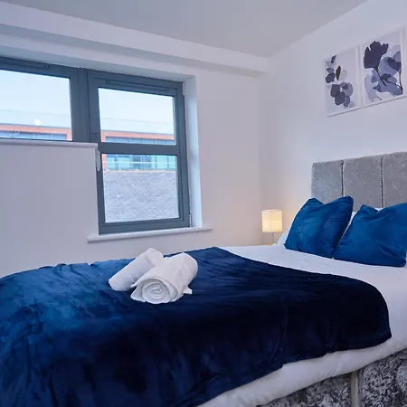 Stylish 2bed 2bath Apt, Leeds, Sleeps 4 Apartment Leeds (West Yorkshire)